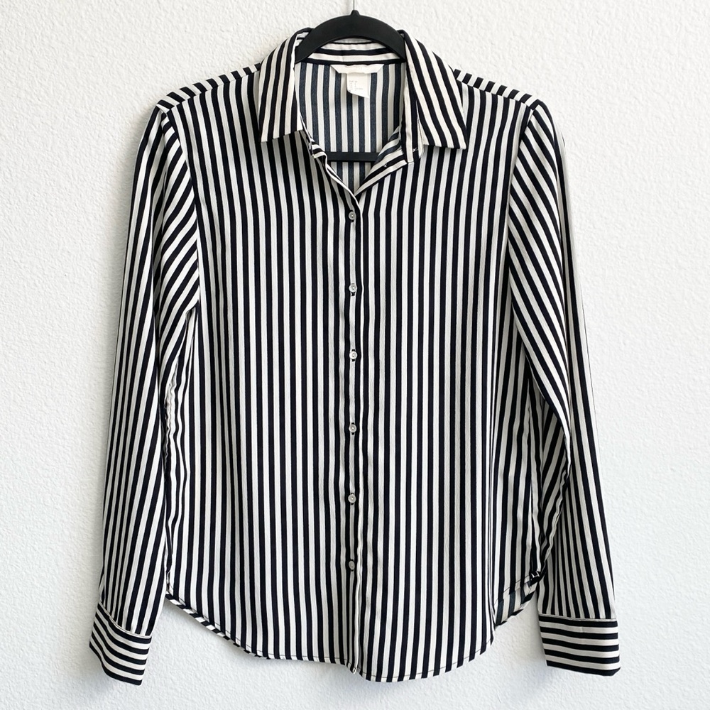 H&M Women’s Black & White Striped Button-Up Shirt Blouse